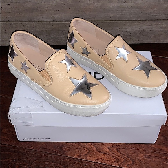 fluff yeah ugg slide